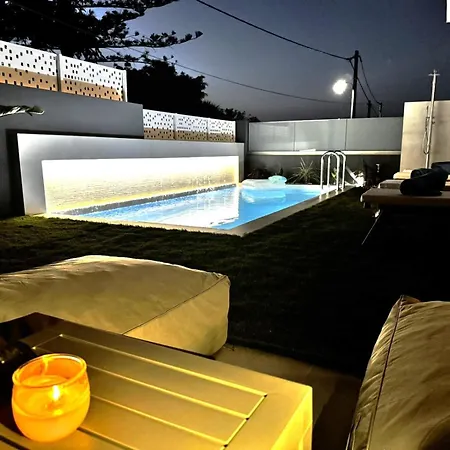 μ2κ - Marilena With Private Pool